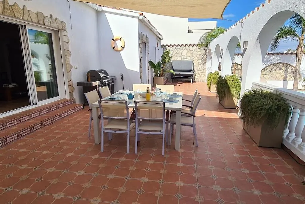 Can Ramon Empuriabrava Villa